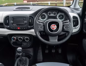 Panel frontal Fiat 500L MPW [UK-spec] (351) '2013–17
