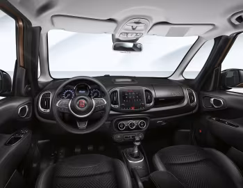 Panel frontal Fiat 500L S-Design (330) '2018–19