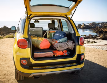 Boot 2014–17 Fiat 500L Trekking [North America] (330) '2013–17