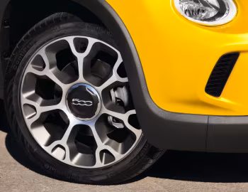 2014–17 Fiat 500L Trekking [North America] (330) '2013–17