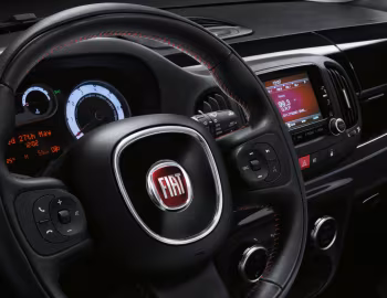 Interior Fiat 500L "Urban" (330) '2015–16