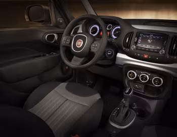 Interior 2015–17 Fiat 500L "Urbana" Trekking [US-spec] (330) '2015–17