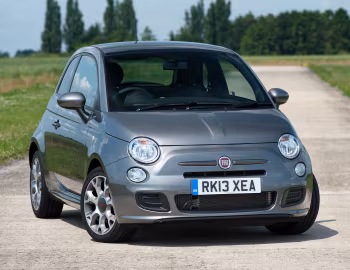 Fiat 500S [UK-spec] (312) '2013–15