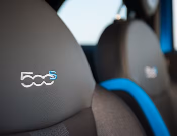 Interior Fiat 500S Cabrio [UK-spec] (312) '2013–15