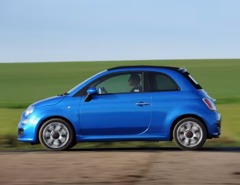 Fiat 500S Cabrio [UK-spec] (312) '2013–15