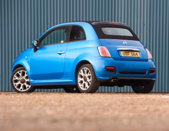 Fiat 500S Cabrio [UK-spec] (312) '2013–15
