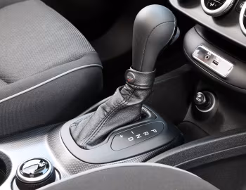 内饰 Fiat 500X [Japan] (334) '2015–18