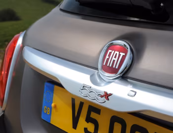 Fiat 500X Cross [UK-spec] (334) '2015–18
