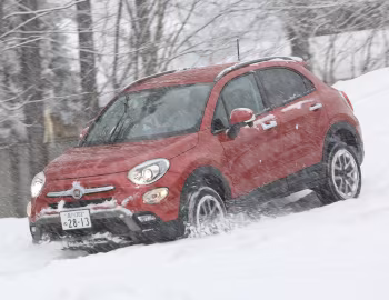 Fiat 500X Cross [Japan] (334) '2015–18