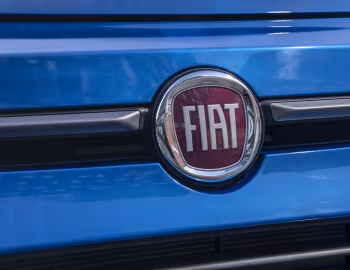Logo Fiat 500X Sport [UK-spec] (334) '2019–22