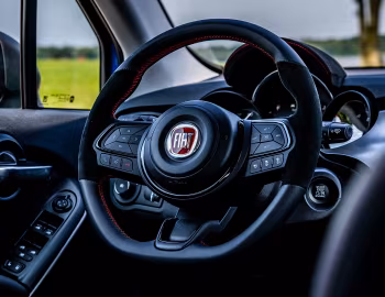 Interior 2023 Fiat 500X Sport [North America] (334) '2022–23