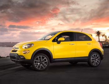2016–18 Fiat 500X Trekking [North America] (334) '2015–18