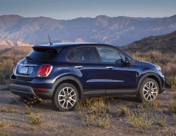 2016–18 Fiat 500X Trekking [North America] (334) '2015–18