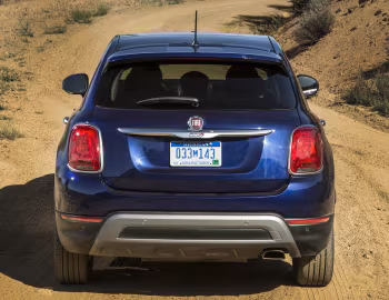 2016–18 Fiat 500X Trekking [North America] (334) '2015–18