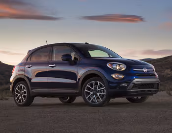 2016–18 Fiat 500X Trekking [North America] (334) '2015–18