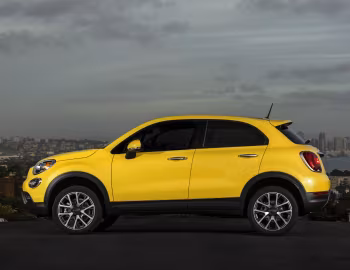 2016–18 Fiat 500X Trekking [North America] (334) '2015–18