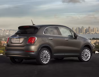 2016–18 Fiat 500X [North America] (334) '2015–18