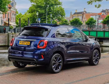 Fiat 500X Yacht Club Capri Hybrid (334) '2022