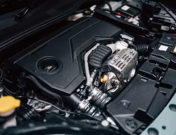 Bajo el capó Fiat 600 Hybrid La Prima [Japan] (364) '2025–pr.