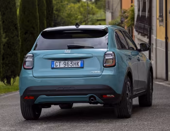 Fiat 600 Hybrid La Prima [Worldwide] (364) '2024–pr.
