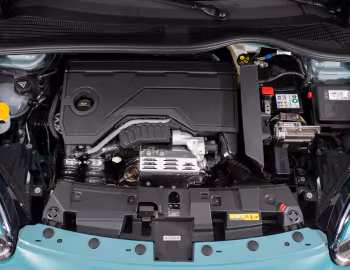 Bajo el capó Fiat 600 Hybrid La Prima [Worldwide] (364) '2024–pr.