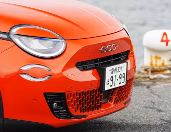 Fiat 600e La Prima [Japan] (365) '2024–pr.