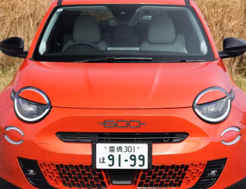 Fiat 600e La Prima [Japan] (365) '2024–pr.