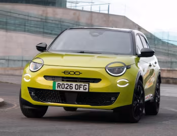 Fiat 600e Sport [UK-spec] (365) '2026