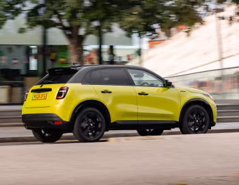 Fiat 600e Sport [UK-spec] (365) '2026