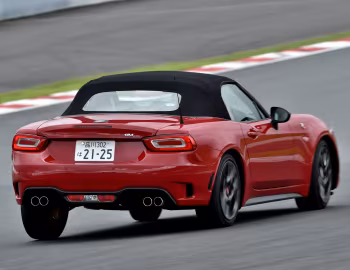 Abarth 124 spider [Japan] (348) '2016–20