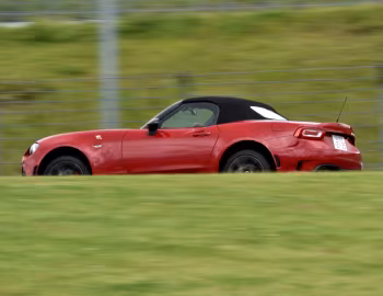 Abarth 124 spider [Japan] (348) '2016–20