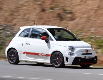 Abarth 595 [Australia] (312) '2017–pr.