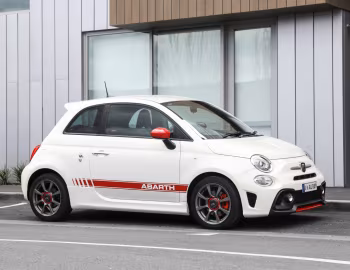 Abarth 595 [Australia] (312) '2017–pr.