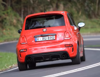 Abarth 595 Competizione [Australia] (312) '2017–22
