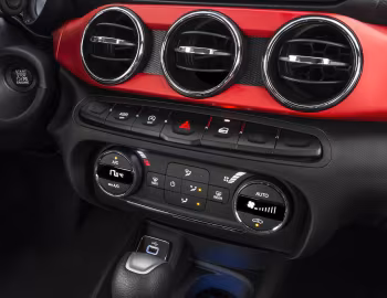Interior 2018–20 Fiat Argo HGT (358) '2017–20
