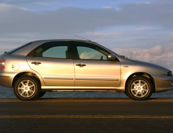2002–03 Fiat Brava [Latam] (182) '2001–03
