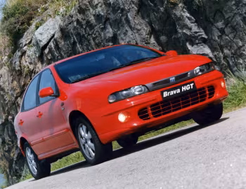 2001 Fiat Brava HGT [Latam] (182) '2000–01