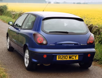 Fiat Bravo [UK-spec] (182) '1995–98