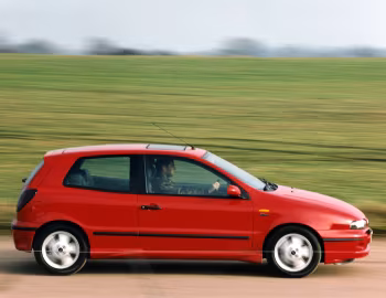 Fiat Bravo HGT [UK-spec] (182) '1997–98
