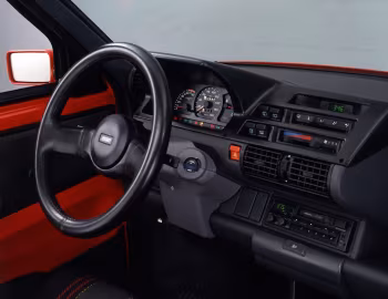 Інтэр'ер Fiat Cinquecento Sporting (170) '1994–95