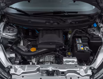 Bajo el capó 2023–25 Fiat Cronos Drive (359) '2022–25