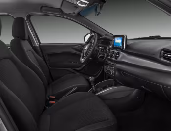内饰 2019–20 Fiat Cronos Drive (359) '2018–20