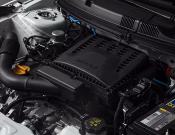 Bajo el capó 2023–25 Fiat Cronos Precision (359) '2022–25