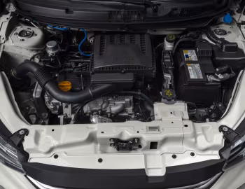 Bajo el capó 2023–25 Fiat Cronos Precision (359) '2022–25