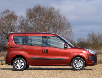 Fiat Doblò [UK-spec] (263) '2010–15