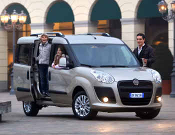 Fiat Doblò [Worldwide] (263) '2010–15
