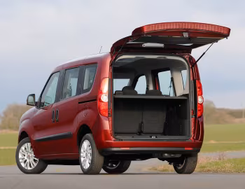 Fiat Doblò [UK-spec] (263) '2010–15