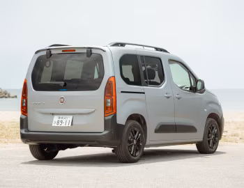 Fiat Doblò [Japan] (360) '2023–24
