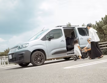 Fiat Doblò [Japan] (360) '2023–24