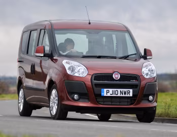Fiat Doblò [UK-spec] (263) '2010–15